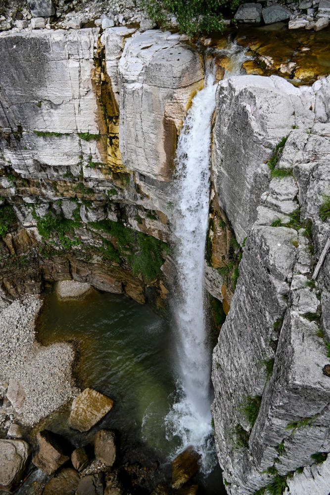 Водопады Кинчха, изображение ландшафта.
