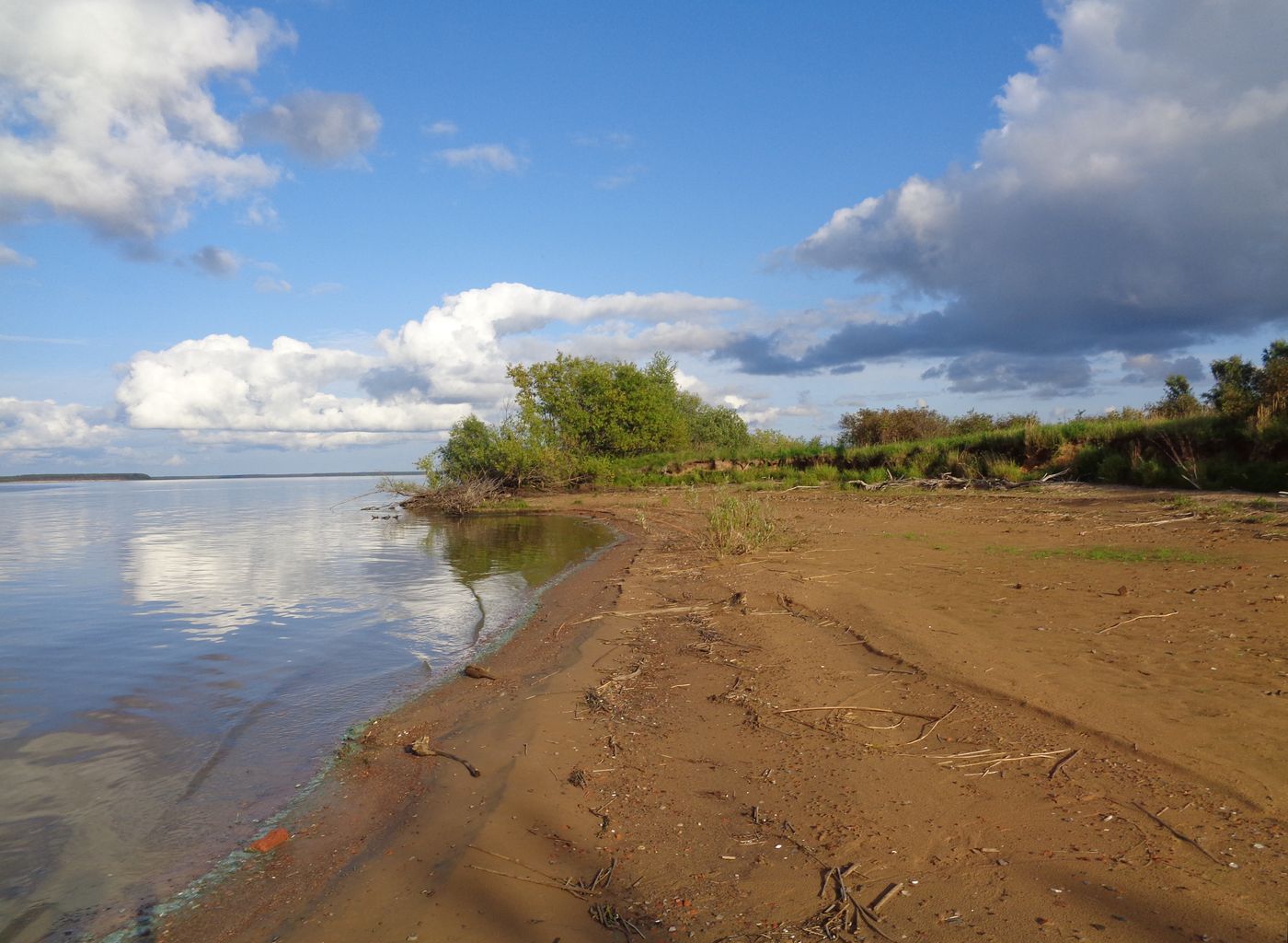 Остров Кирики, image of landscape/habitat.