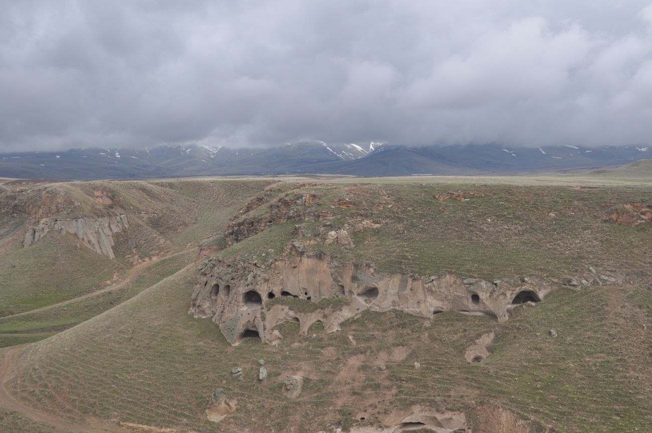 Окрестности бывшего города Ани, image of landscape/habitat.