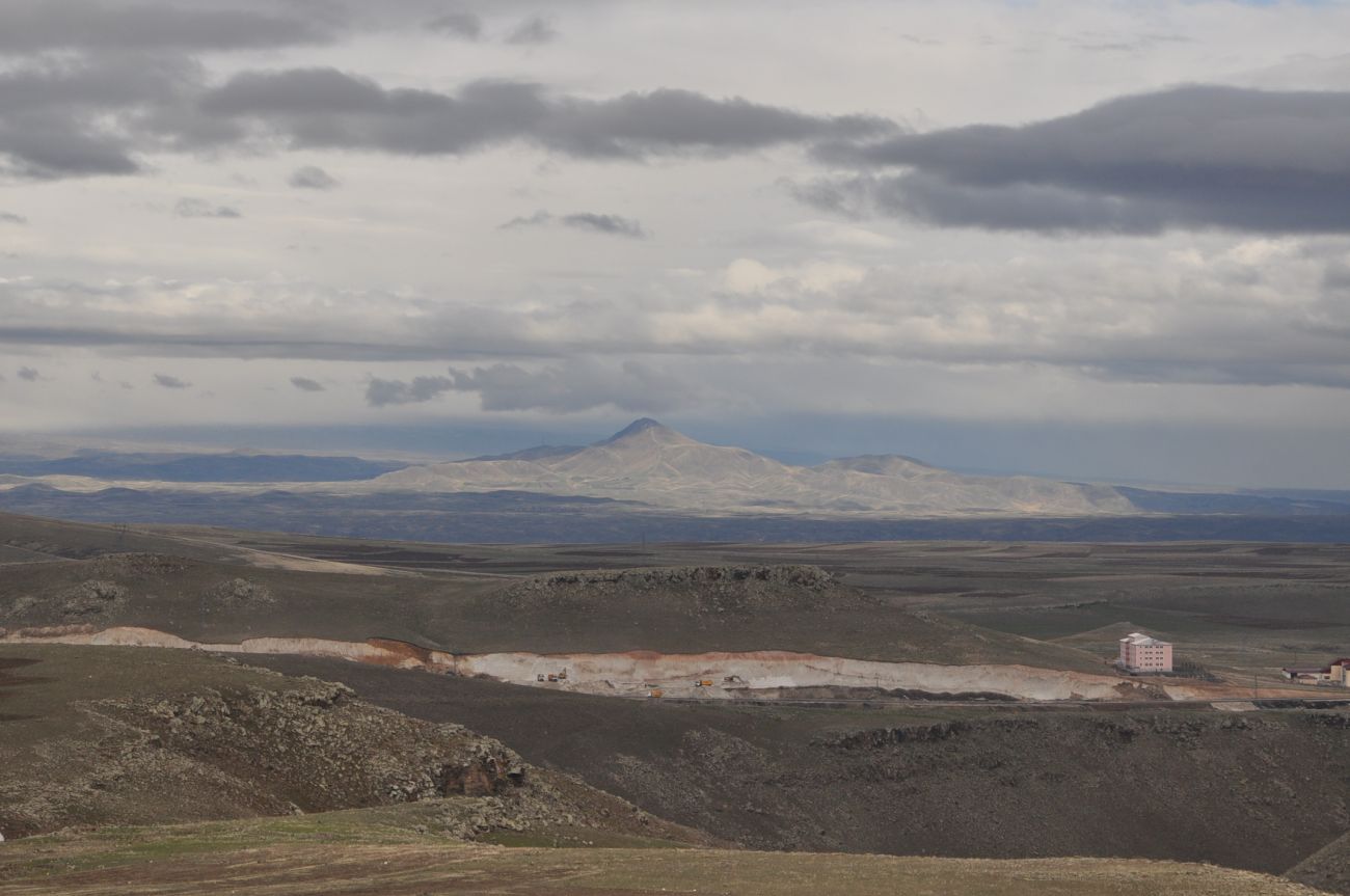 Окрестности монастыря Хтзконк, image of landscape/habitat.