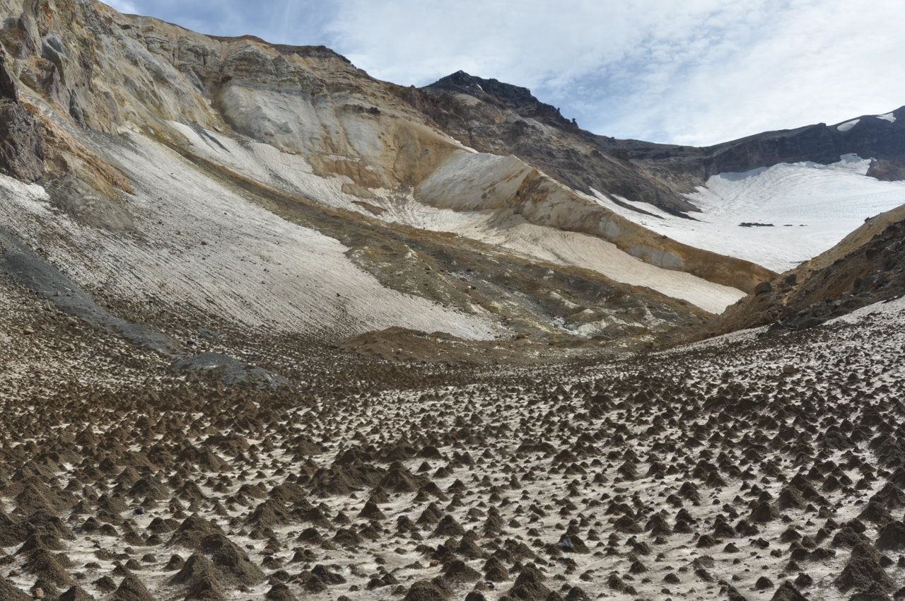 Вулкан Мутновский, image of landscape/habitat.