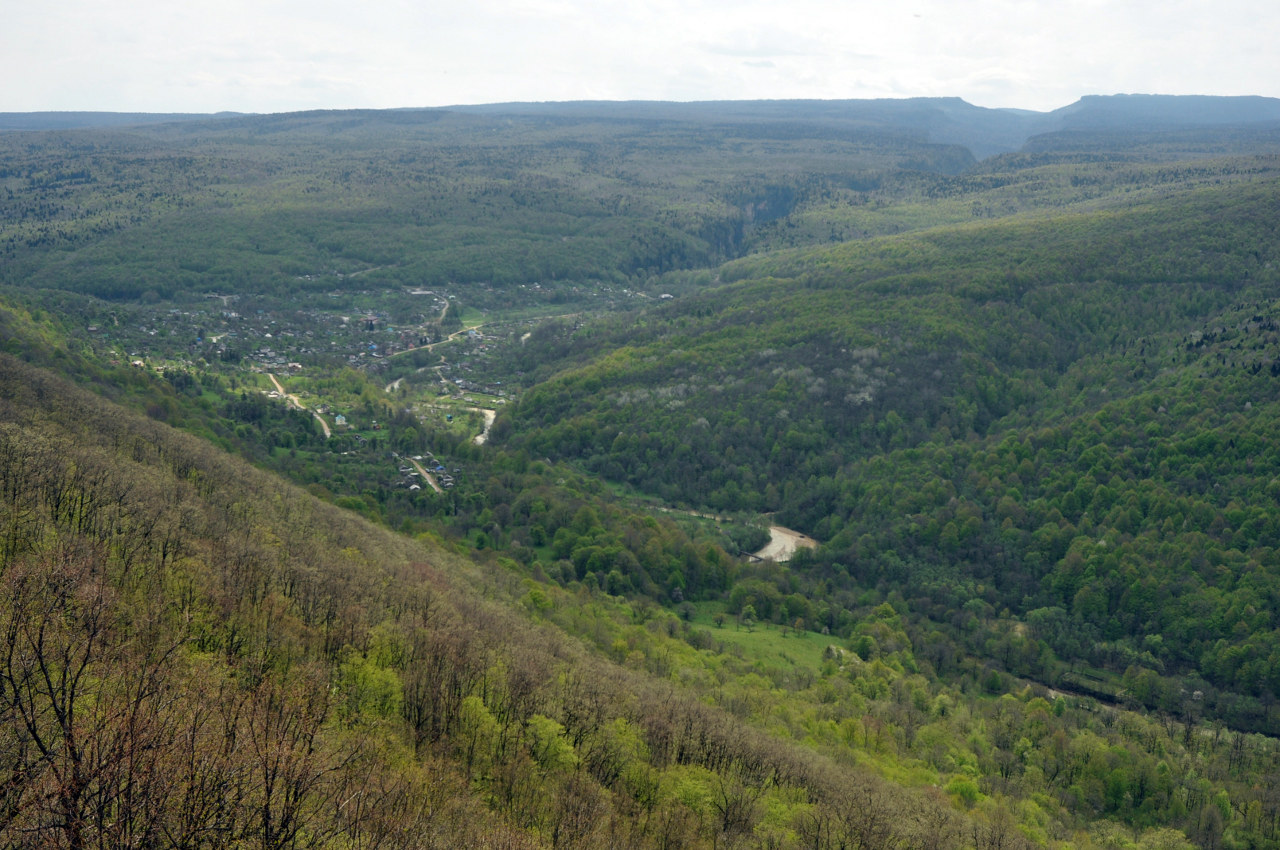 Мезмай, image of landscape/habitat.