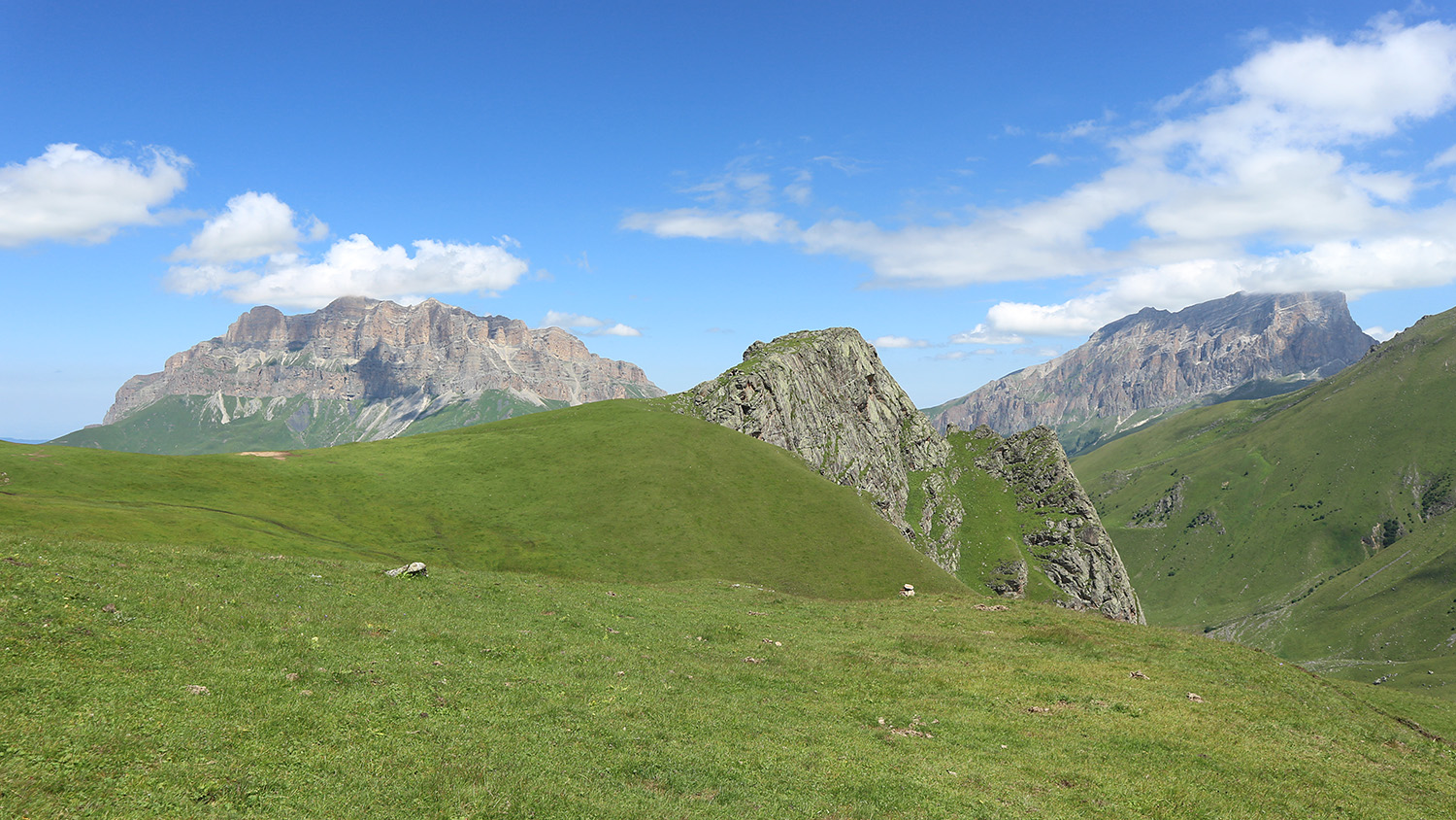 Эркедыген, image of landscape/habitat.