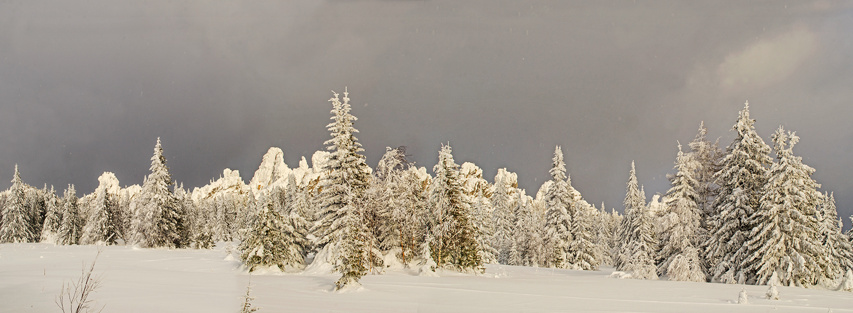 Окрестности хребта Ялангас, image of landscape/habitat.