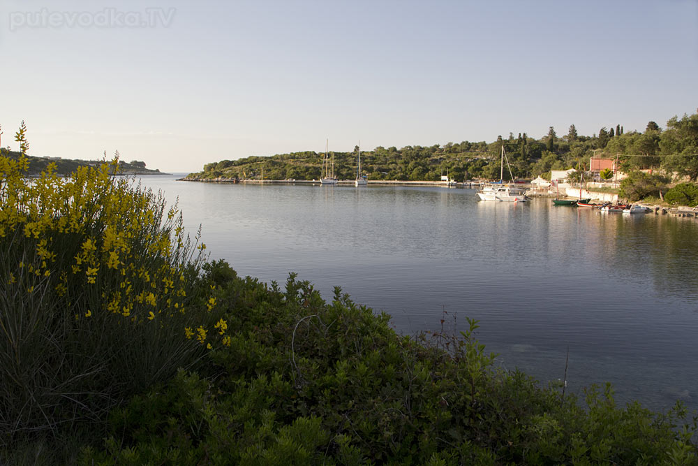 Монгонисси, image of landscape/habitat.