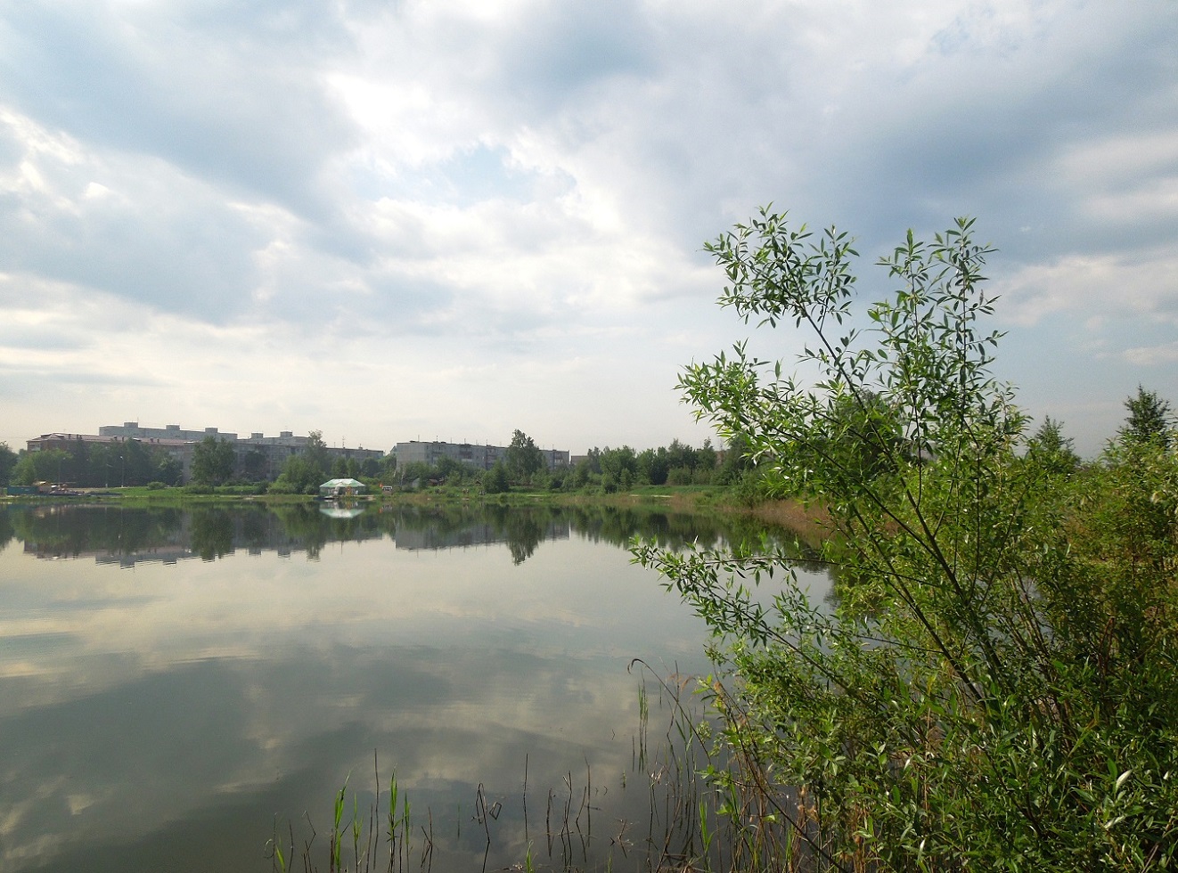 Стахановское озеро, image of landscape/habitat.