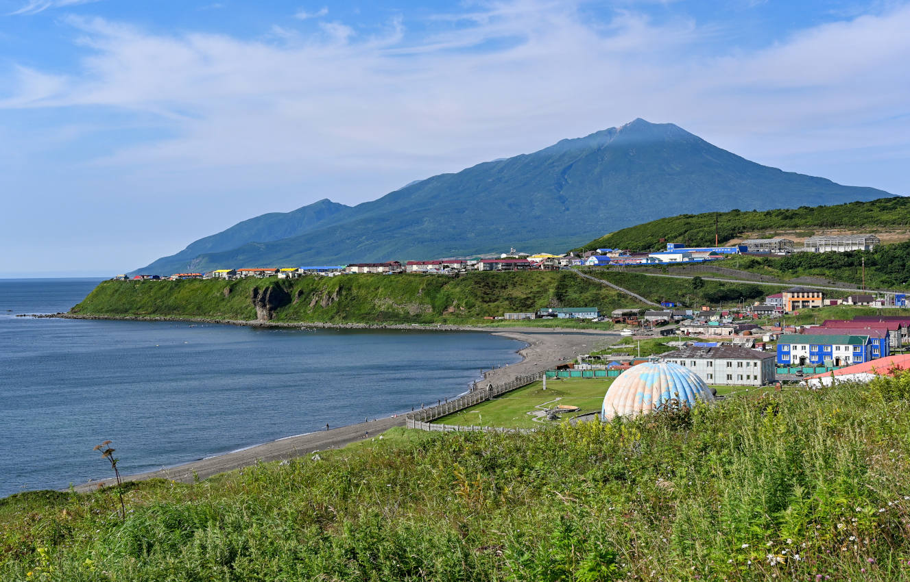 Курильск и окрестности, изображение ландшафта.