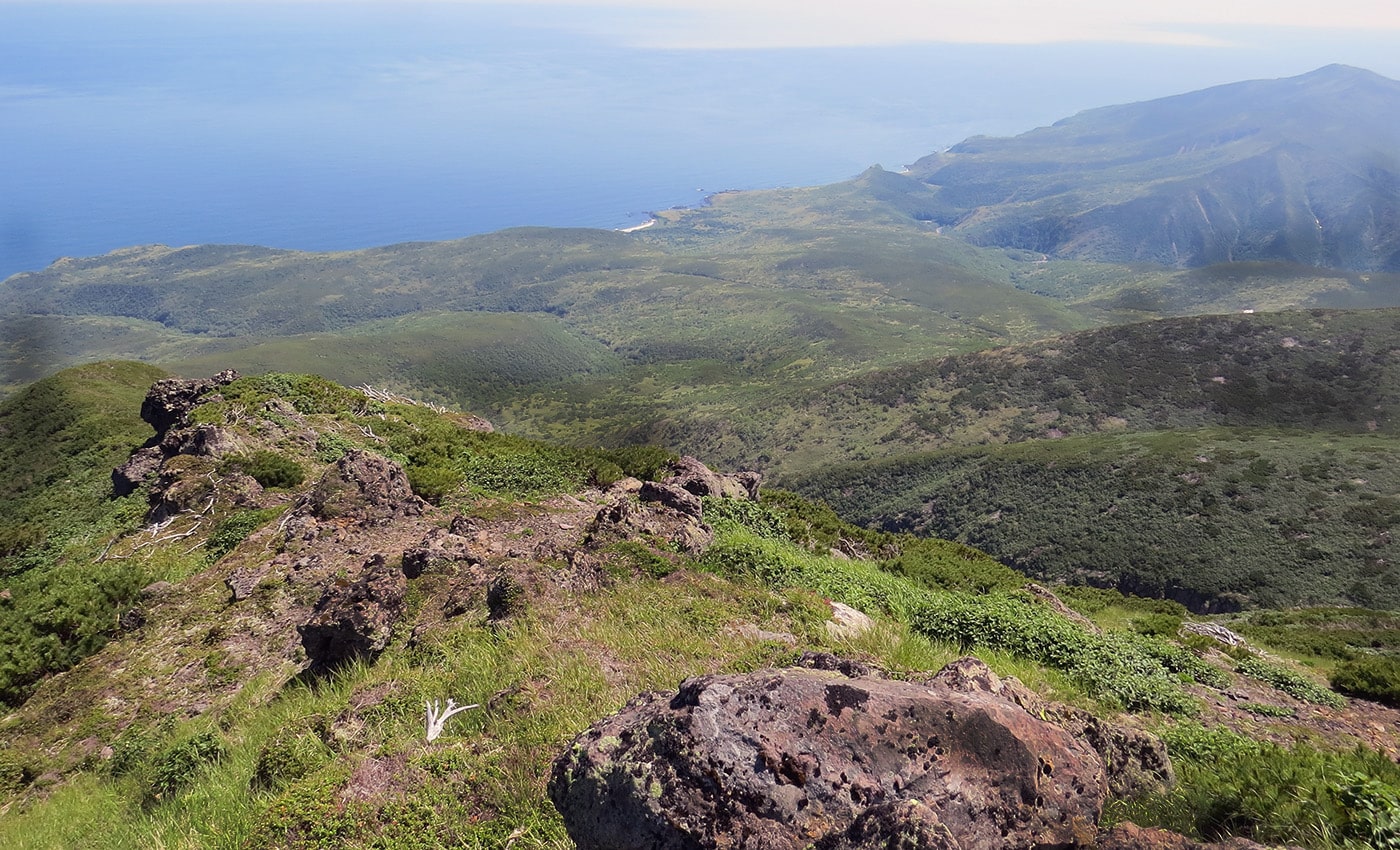 Вулкан Баранского, image of landscape/habitat.