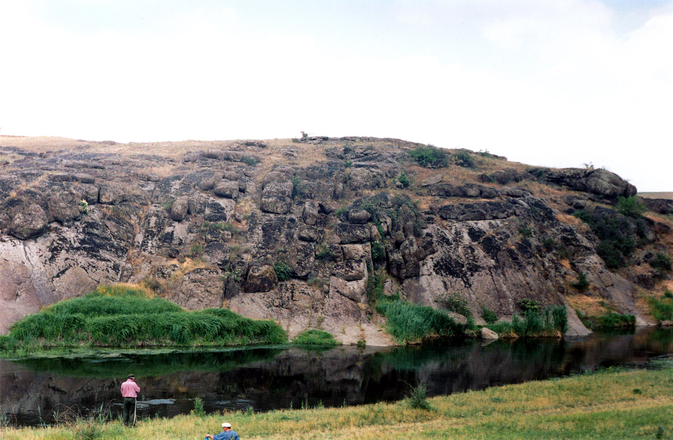 Правый берег Кальмиуса напротив Красного Октября, image of landscape/habitat.