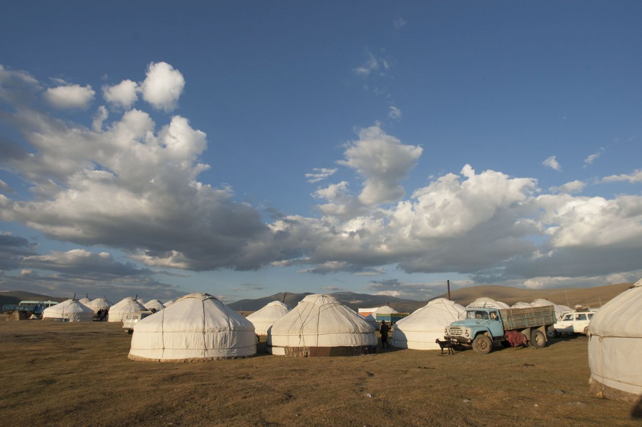 Озеро Хара-Нур, image of landscape/habitat.