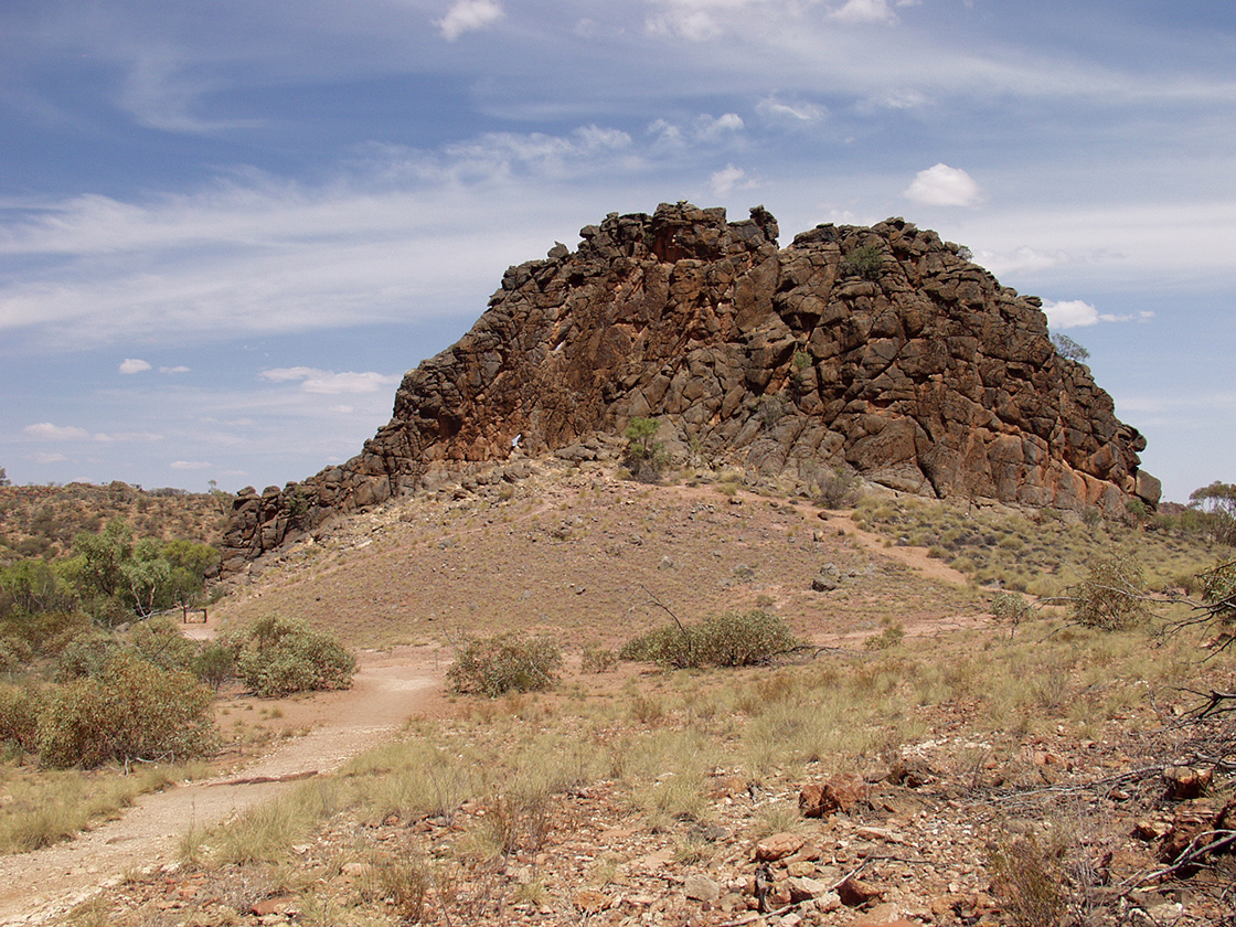 Corroboree Rock, изображение ландшафта.