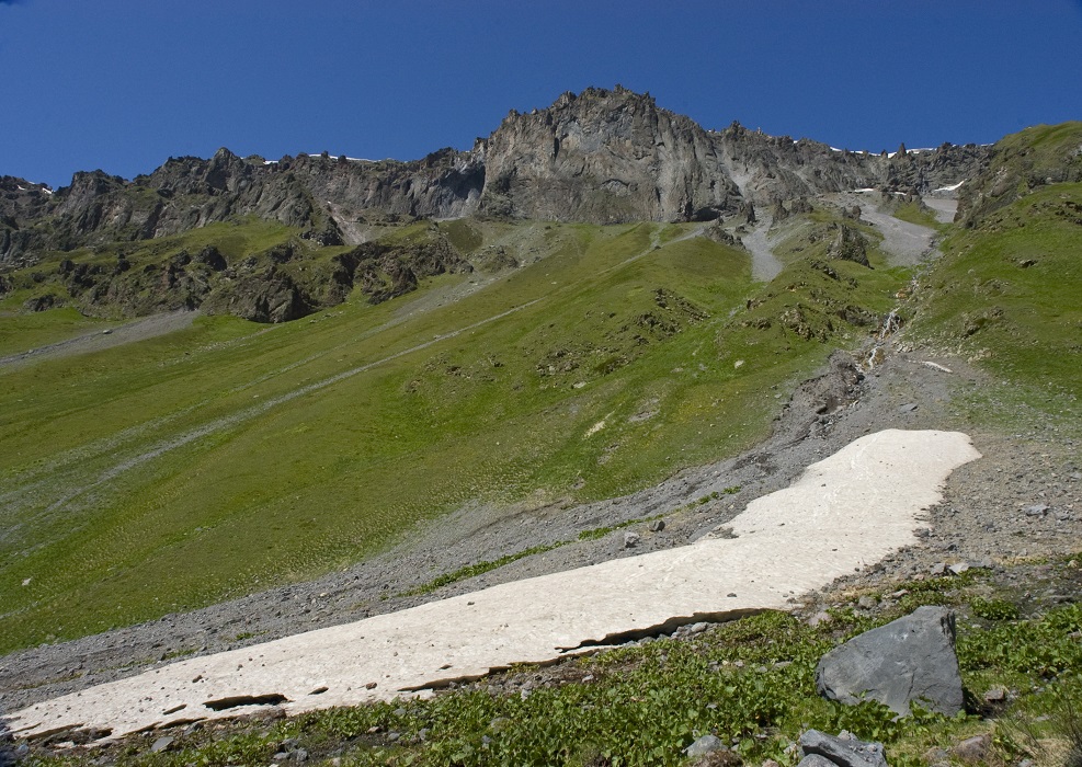 Долина реки Терскол, image of landscape/habitat.