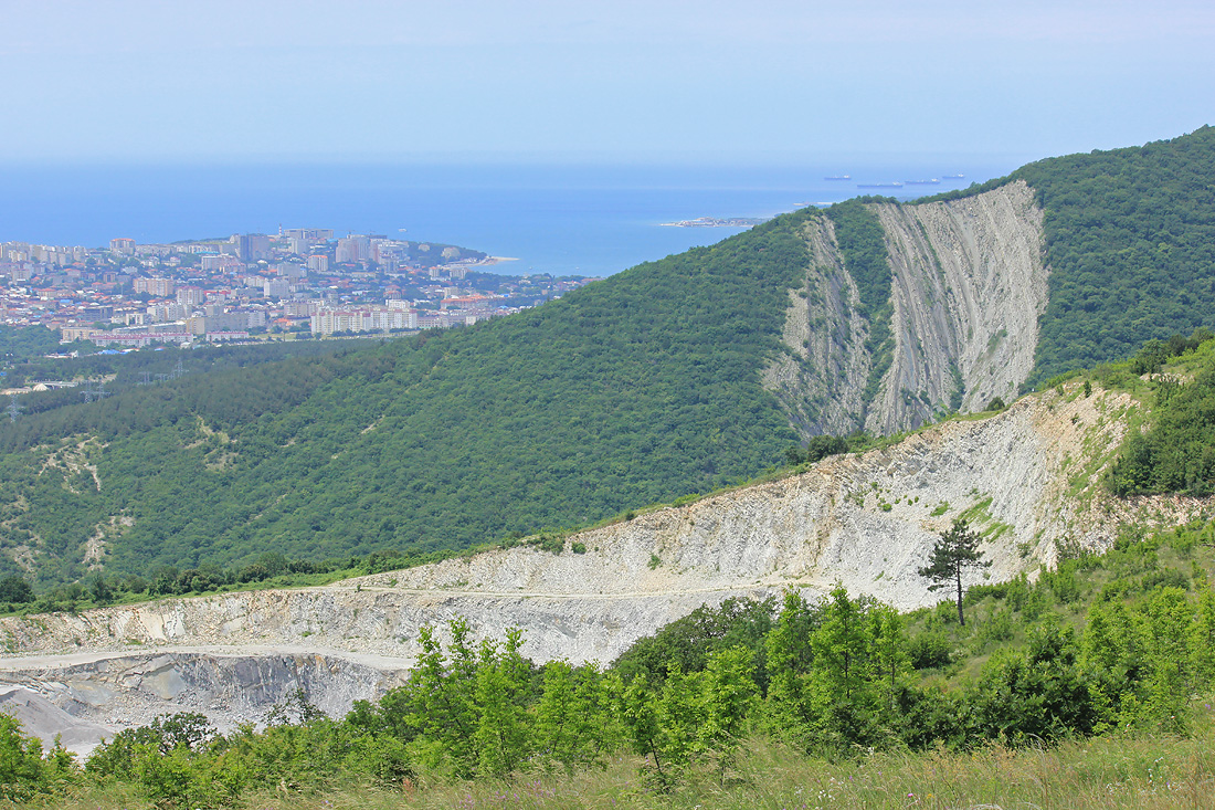 Пирамида в геленджике фото