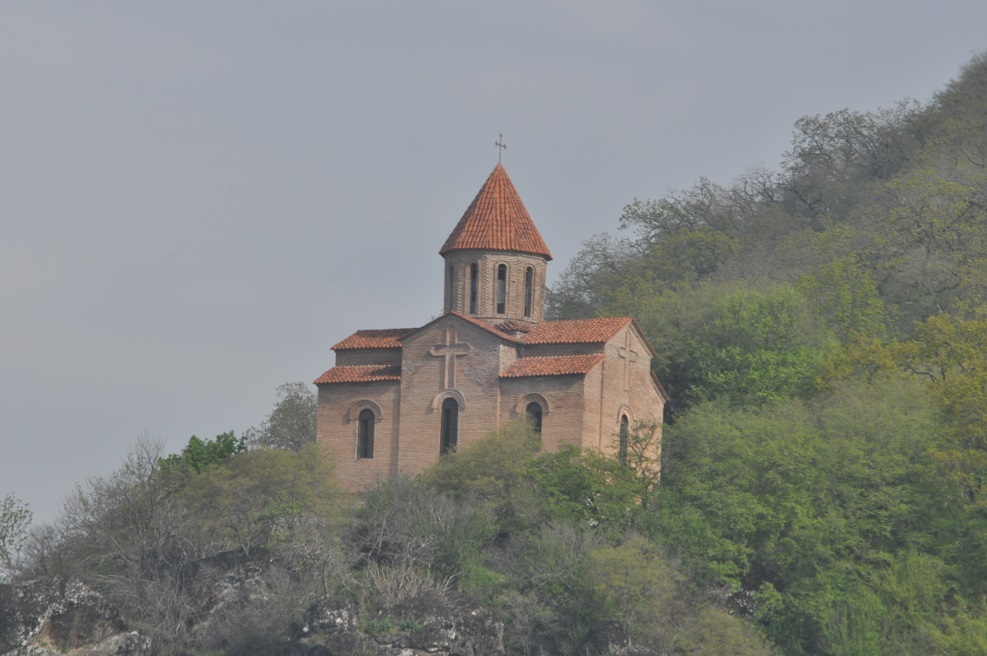 Окрестности храма Кюрмюк, image of landscape/habitat.