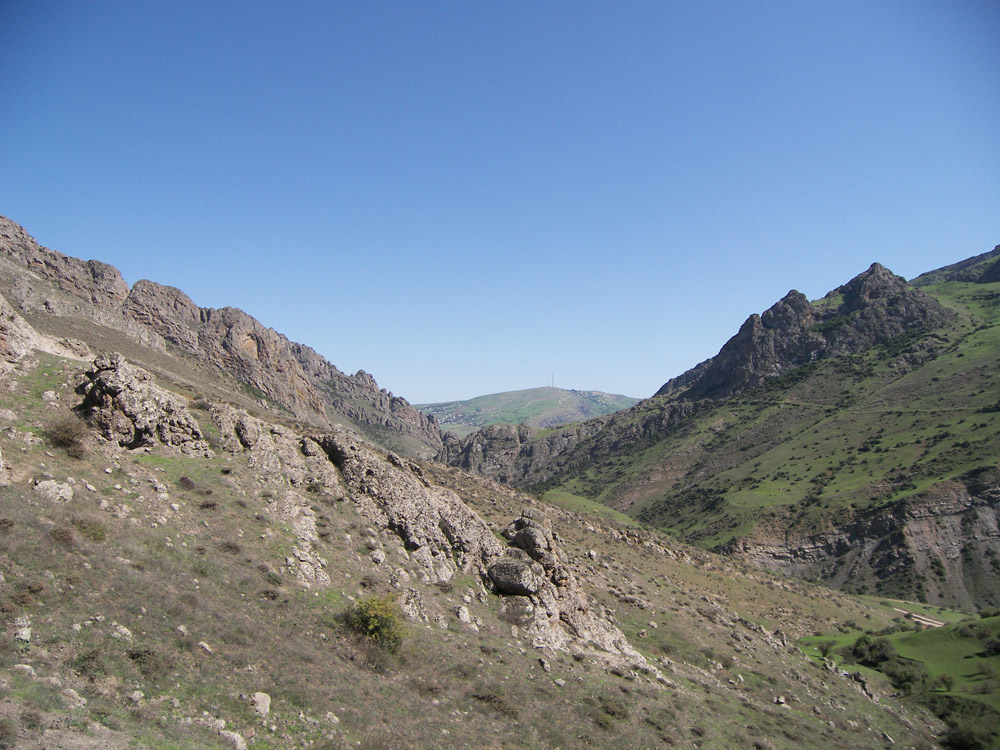 Зуванд, image of landscape/habitat.