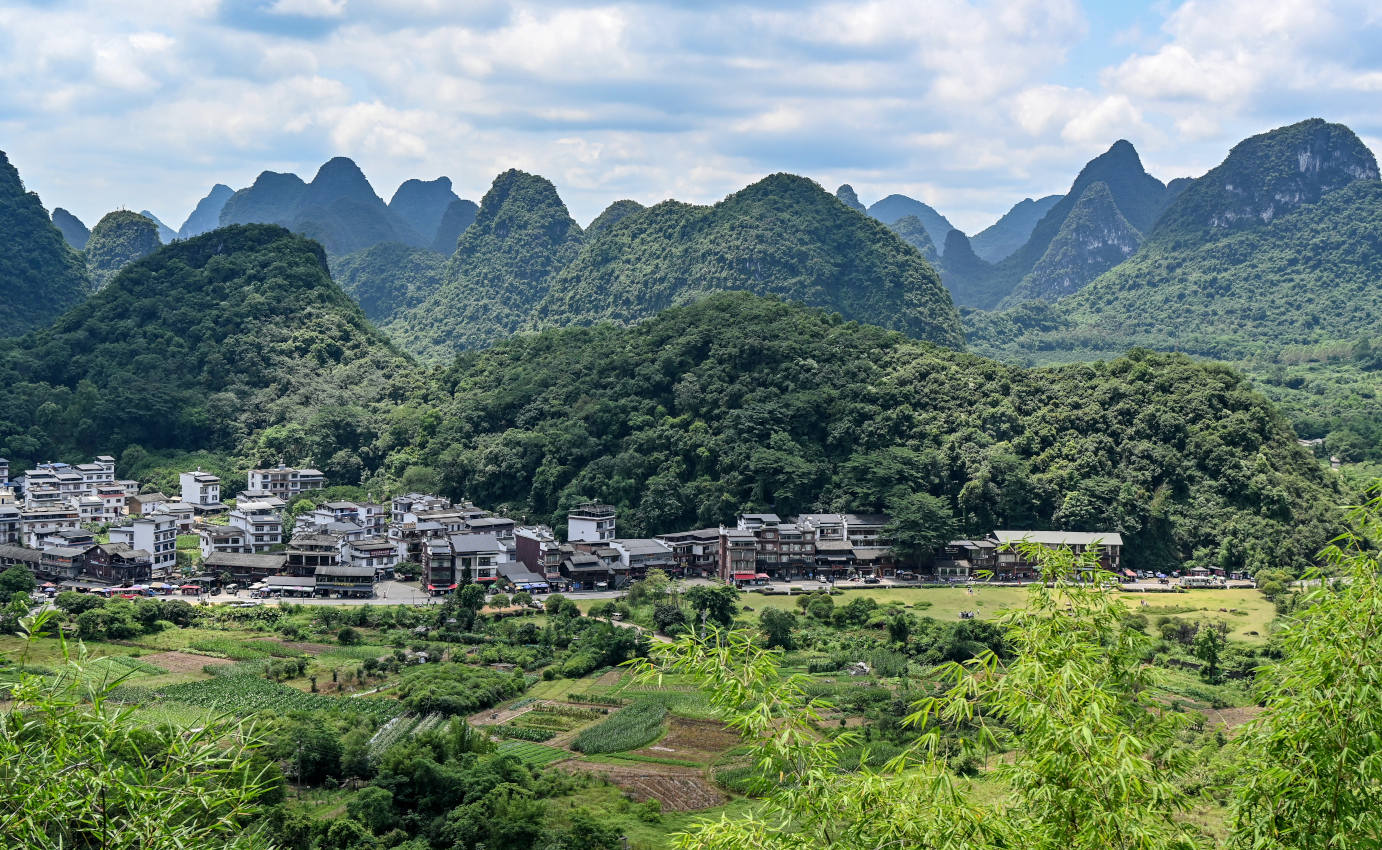 Окрестности деревни Фэнлоу, image of landscape/habitat.