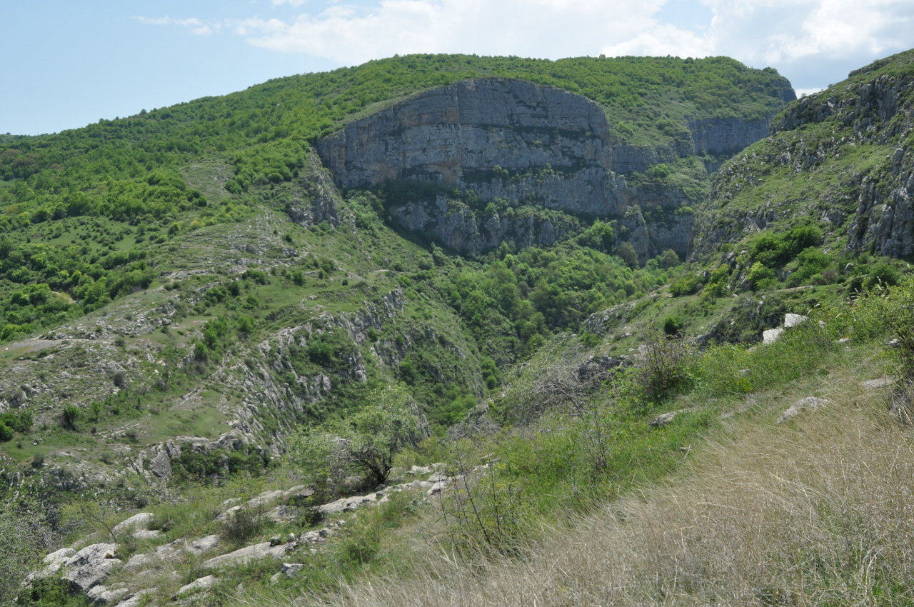 Унотское ущелье, image of landscape/habitat.