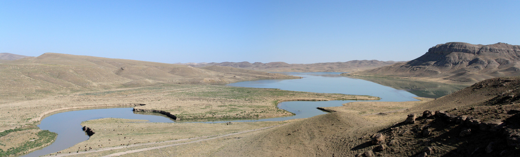 Окр. Пачкамарского водохранилища, image of landscape/habitat.