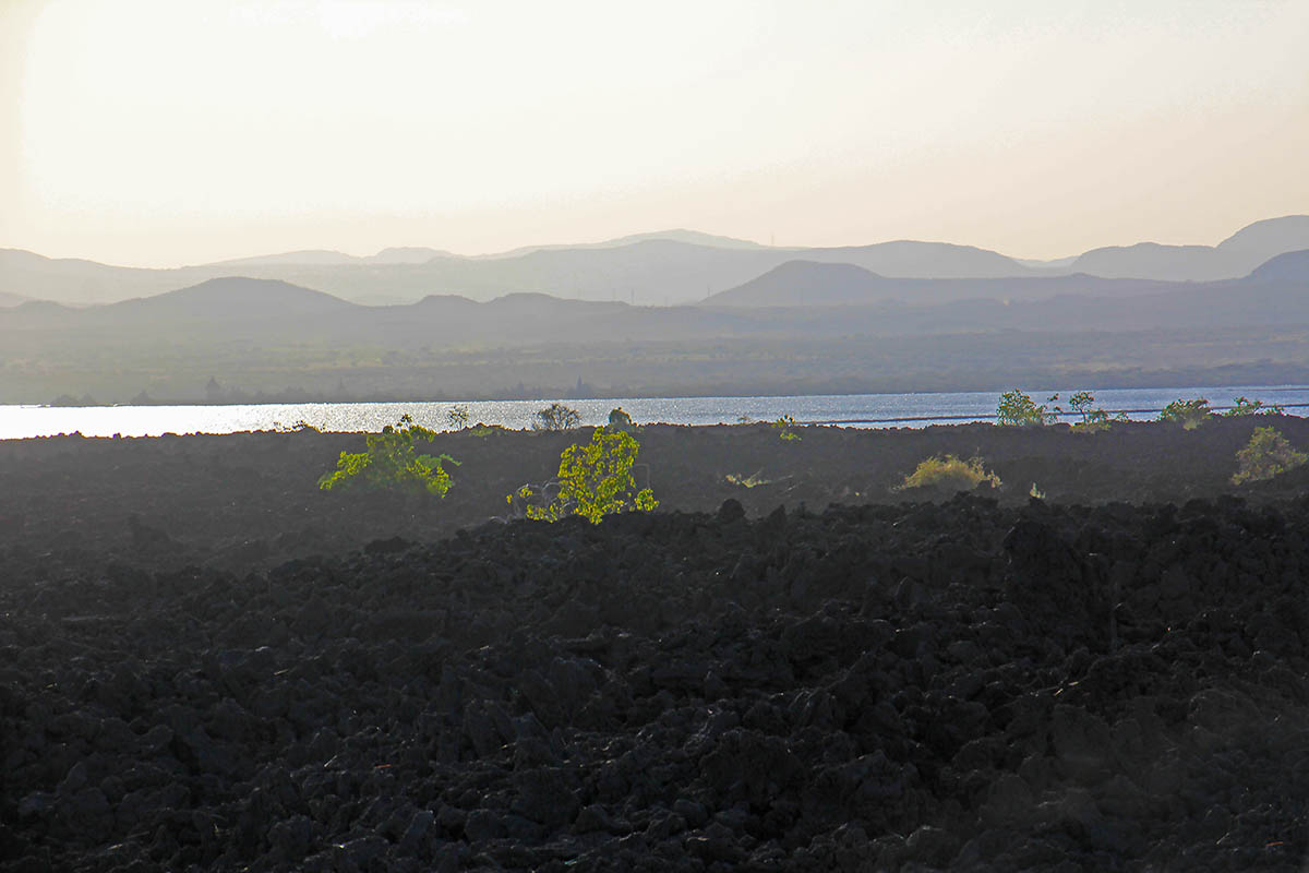 Аваш, image of landscape/habitat.