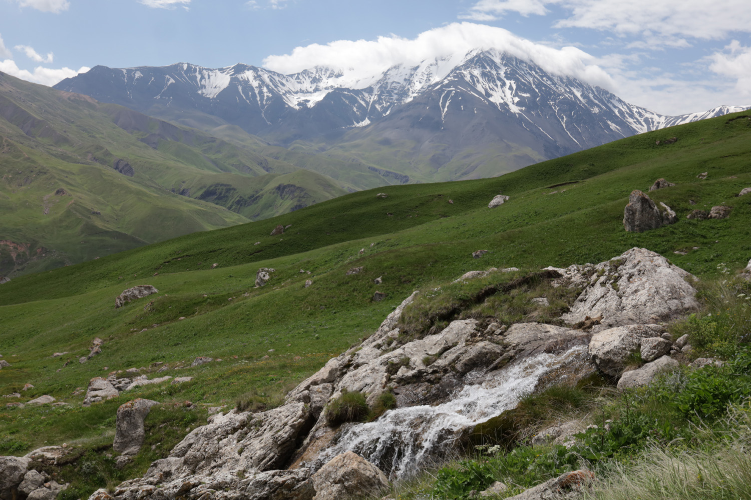 Куруш, image of landscape/habitat.