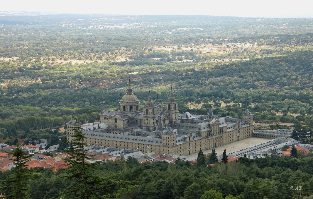 Аbantos (гора стервятников), image of landscape/habitat.