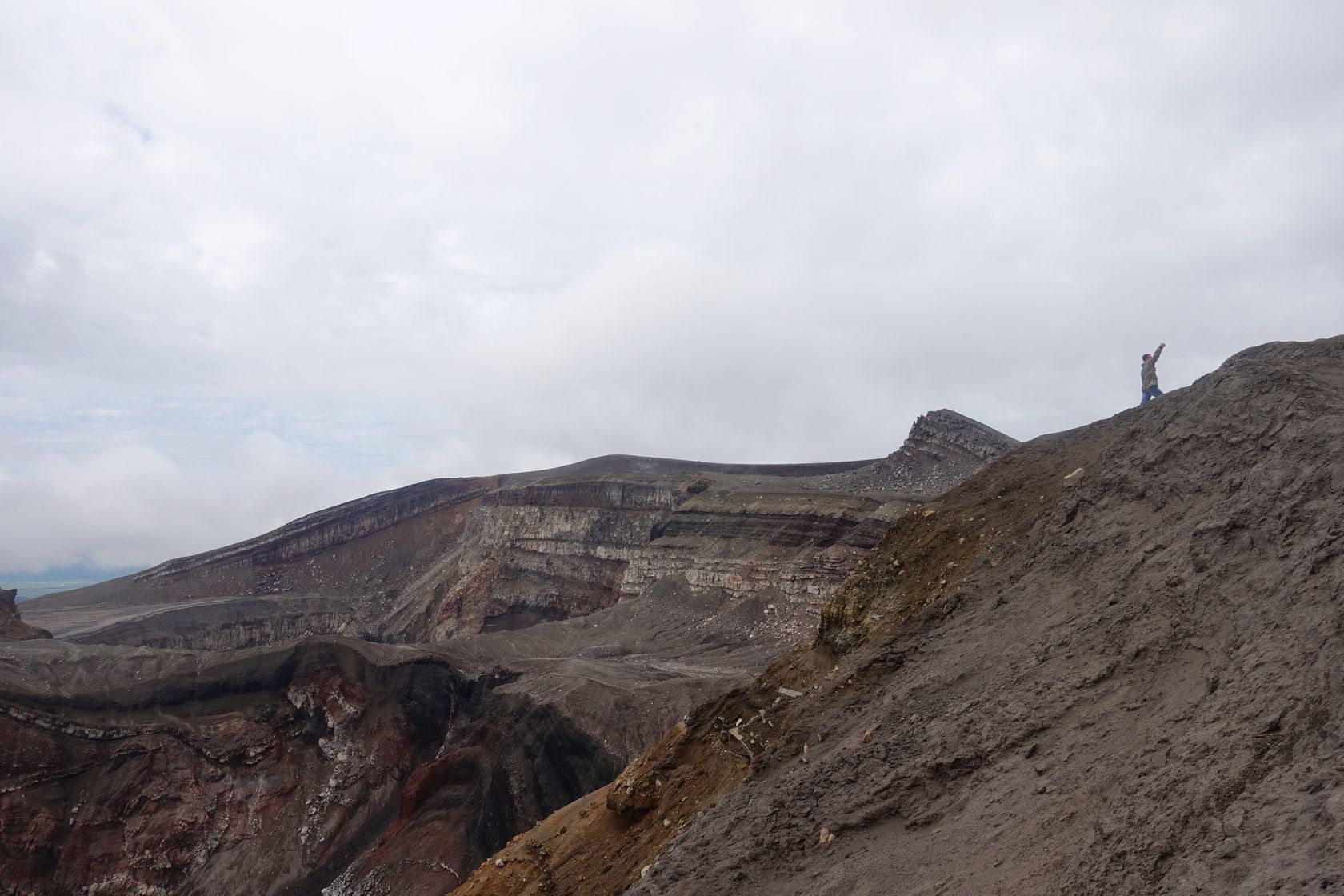 Вулкан Горелый, image of landscape/habitat.