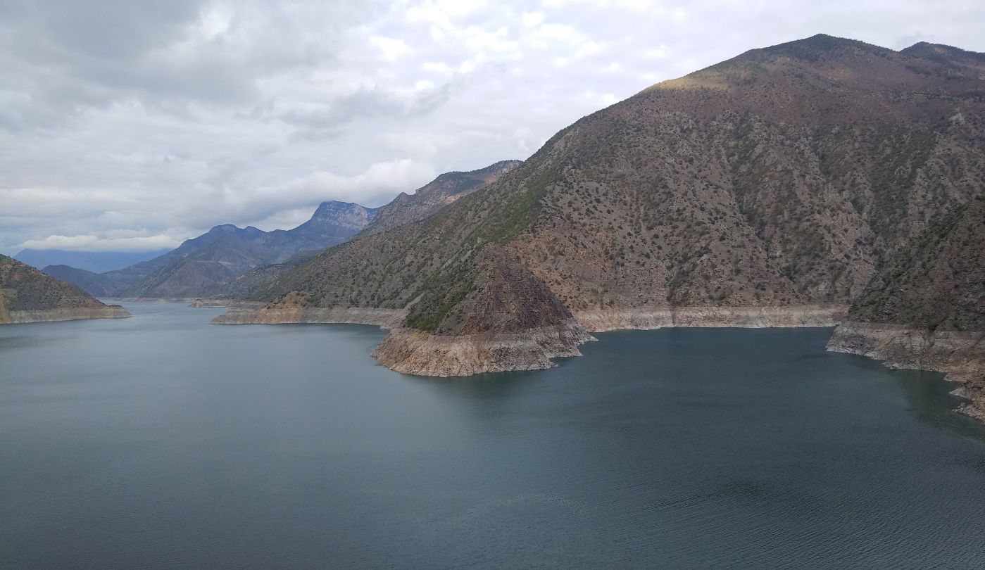 Чорохское водохранилище, image of landscape/habitat.