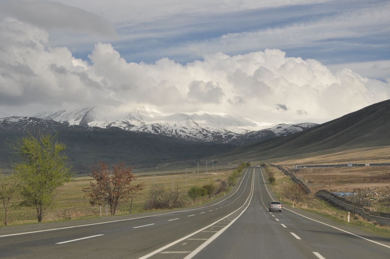 Ыгдыр, image of landscape/habitat.