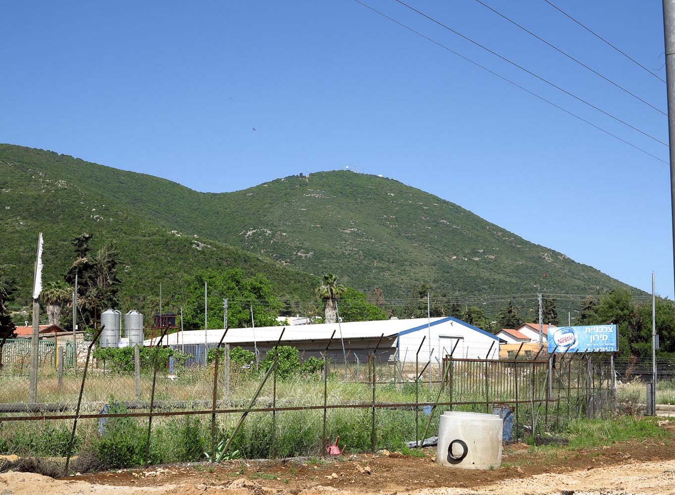 Мерон, image of landscape/habitat.