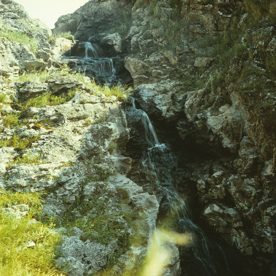 Зап. склон каньона у с. Варатик, image of landscape/habitat.