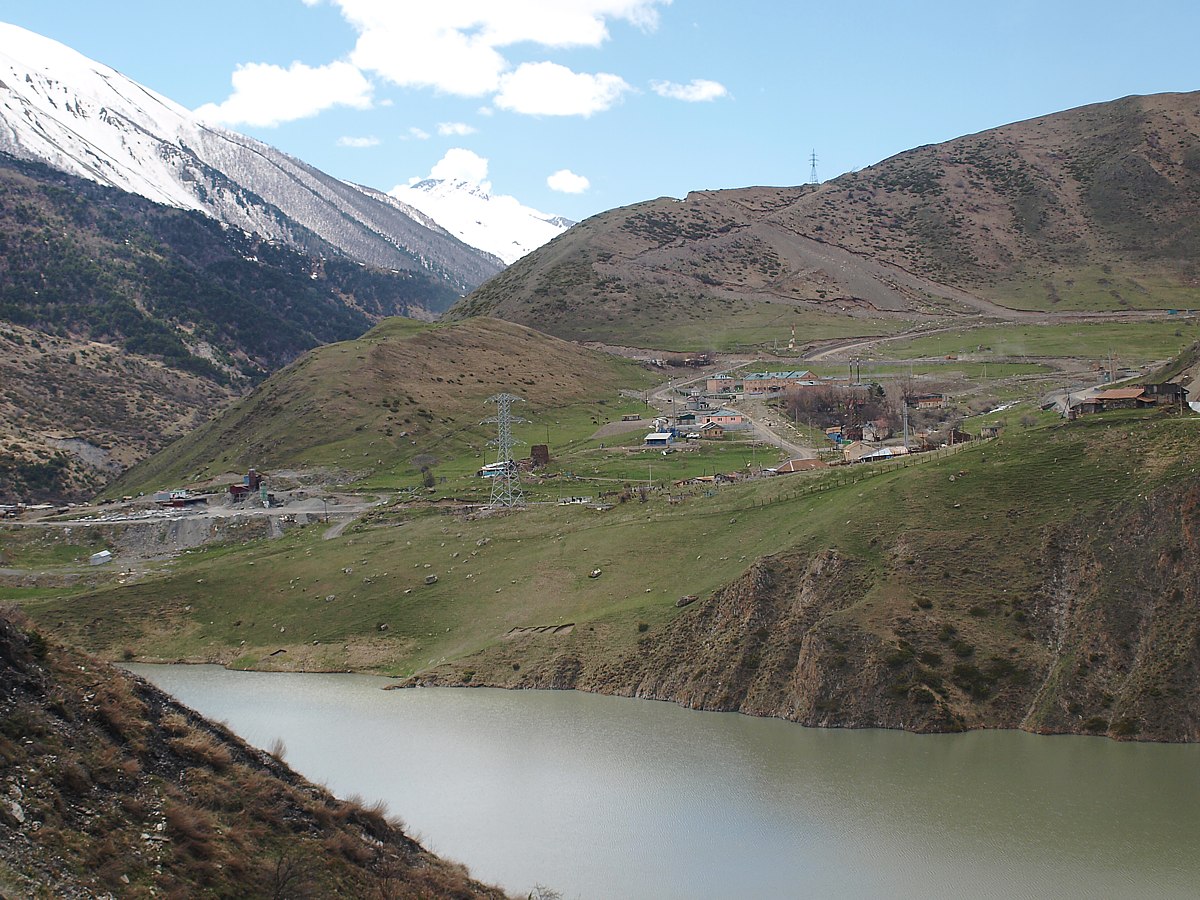 Верховья Алагирского ущелья, image of landscape/habitat.