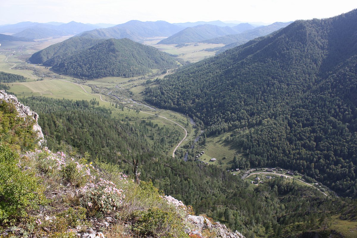 У Денисовой пещеры, image of landscape/habitat.