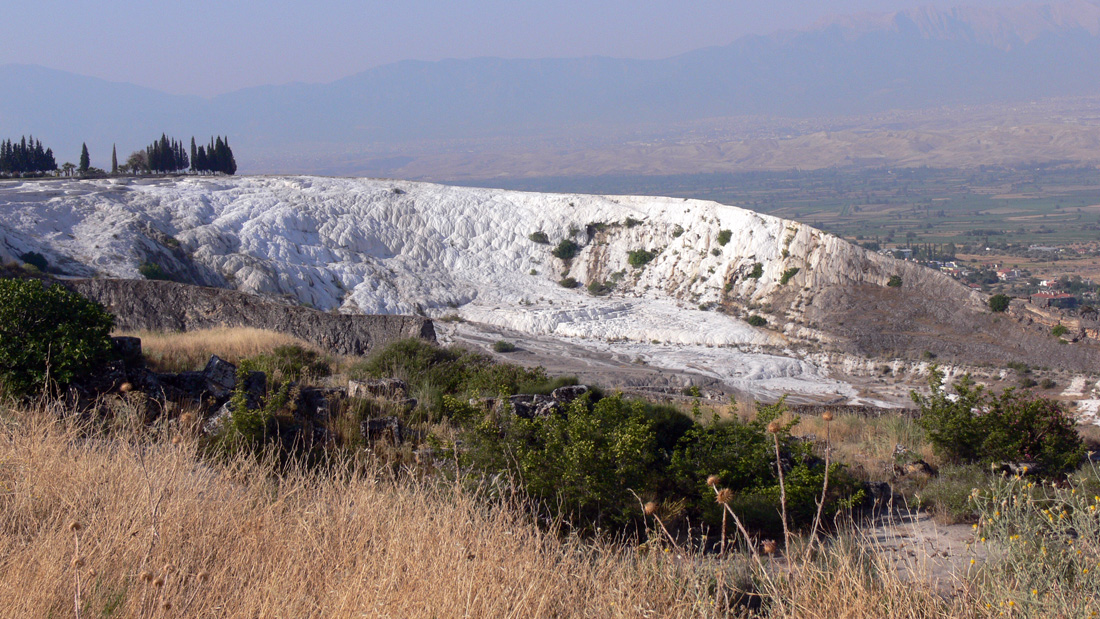 Окрестности Памуккале, image of landscape/habitat.