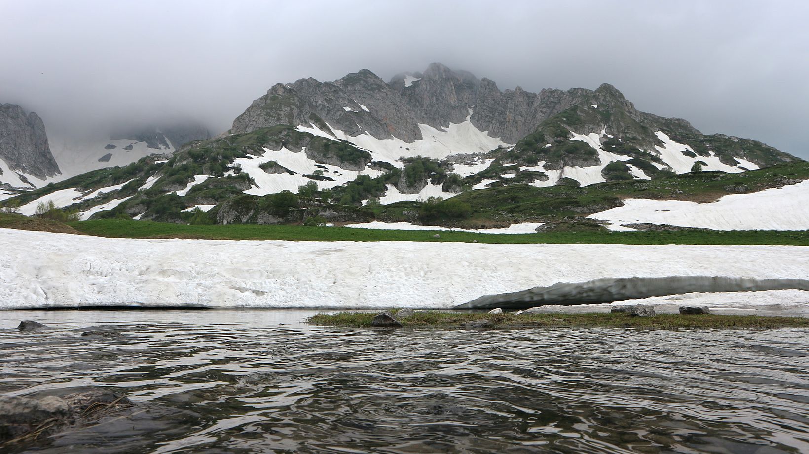 Озеро Псенодах, image of landscape/habitat.