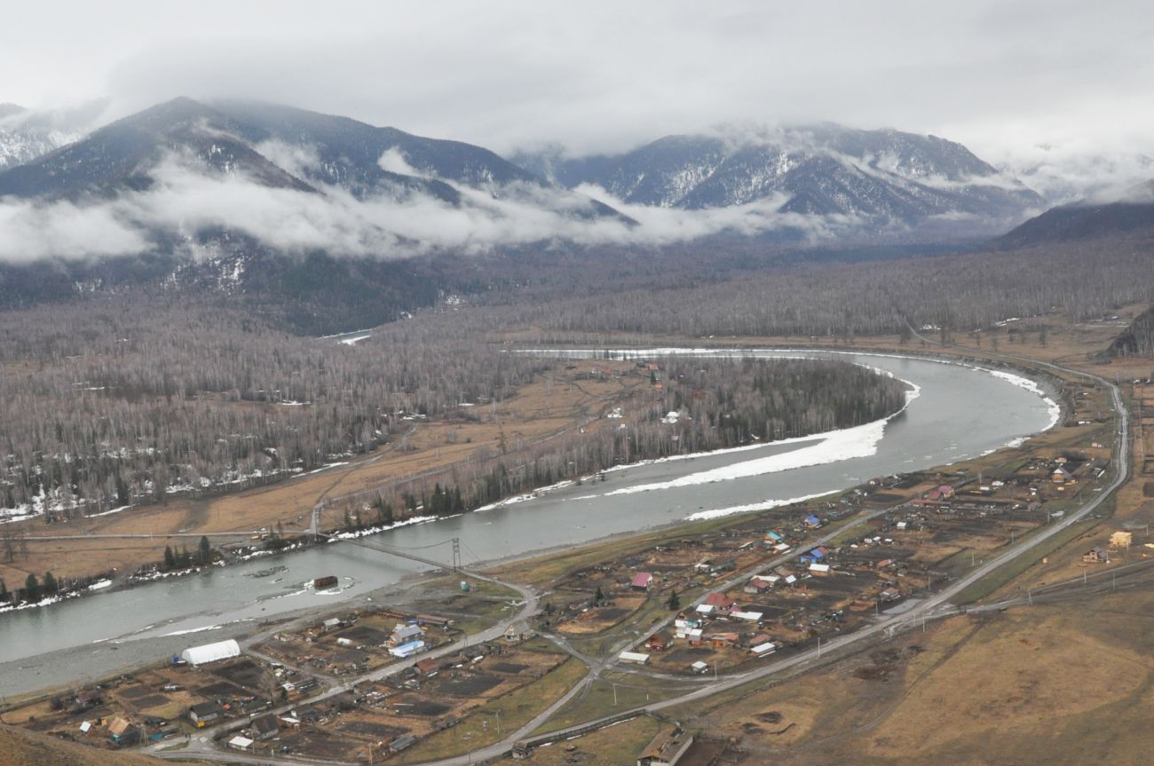 Окрестности села Тюнгур, image of landscape/habitat.