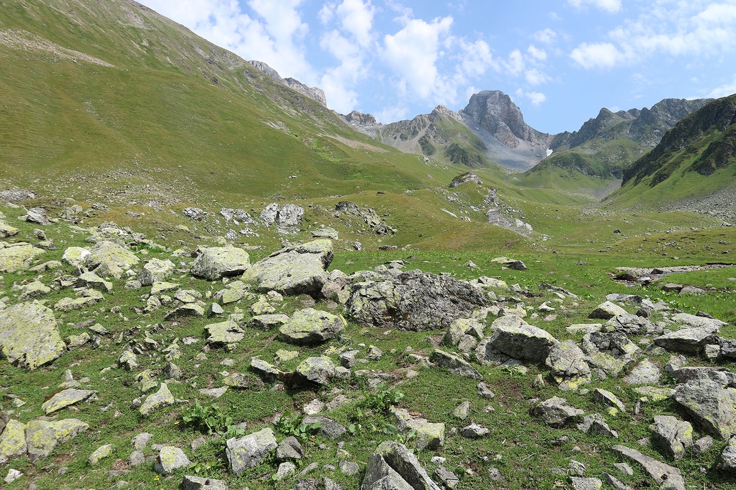 Долина реки Загедан, image of landscape/habitat.