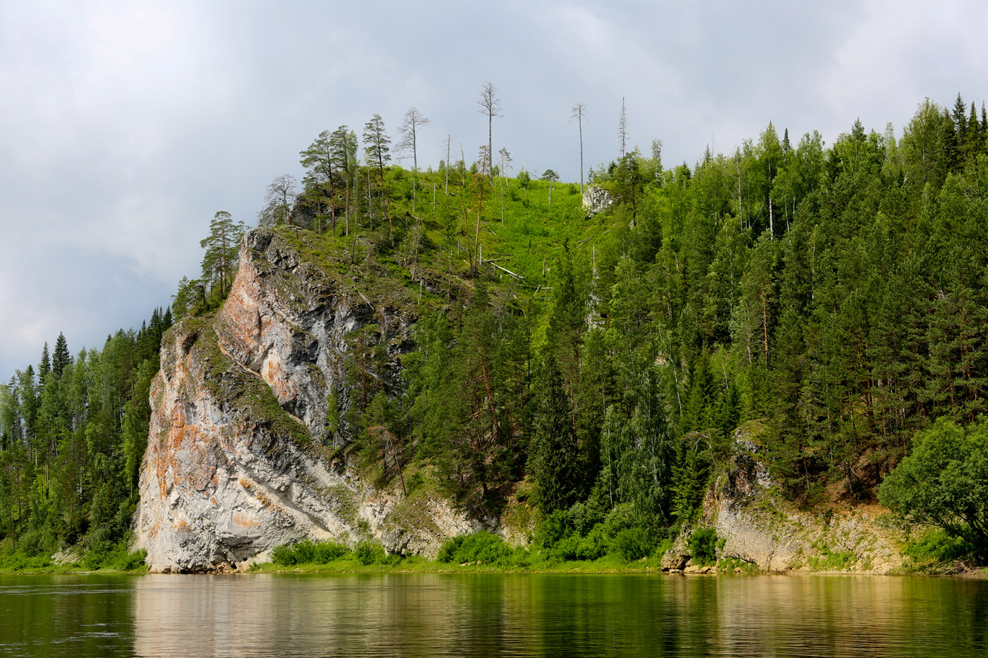 Камень Красный и его окрестности, image of landscape/habitat.