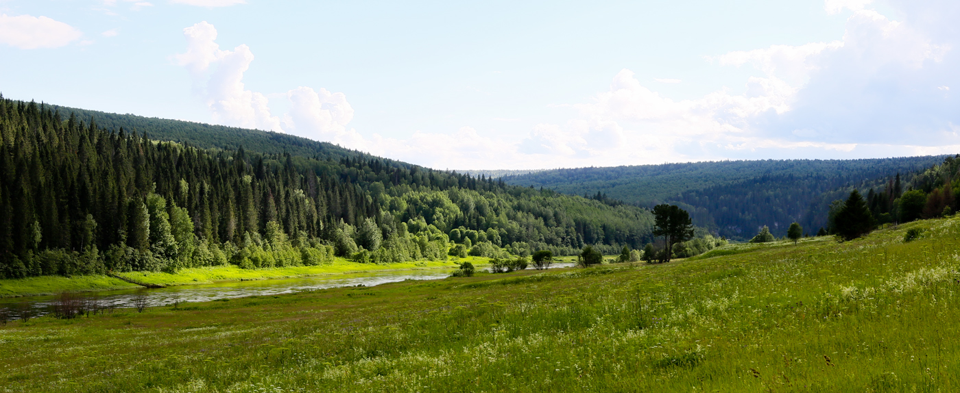 Камень Красный и его окрестности, изображение ландшафта.