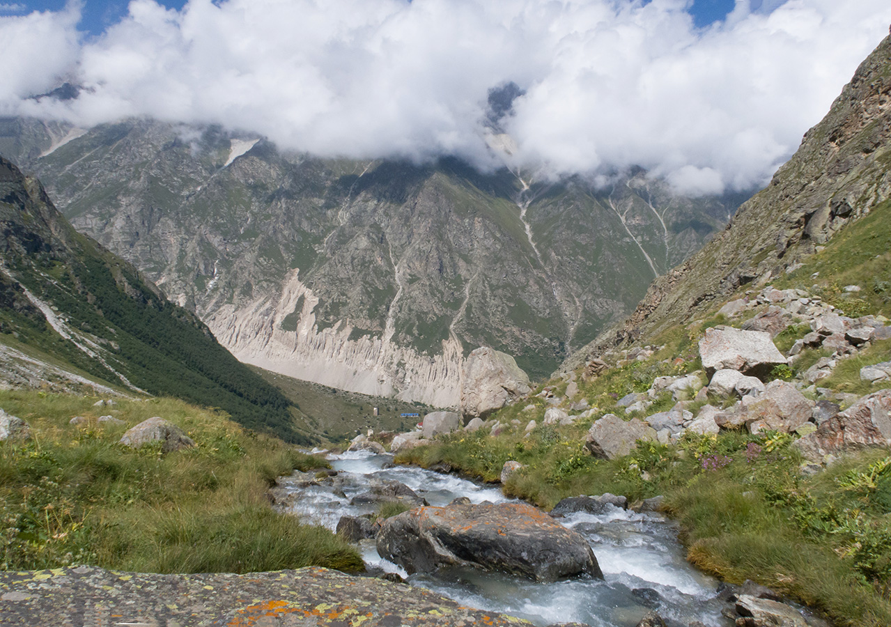 Водопад Гидан, image of landscape/habitat.