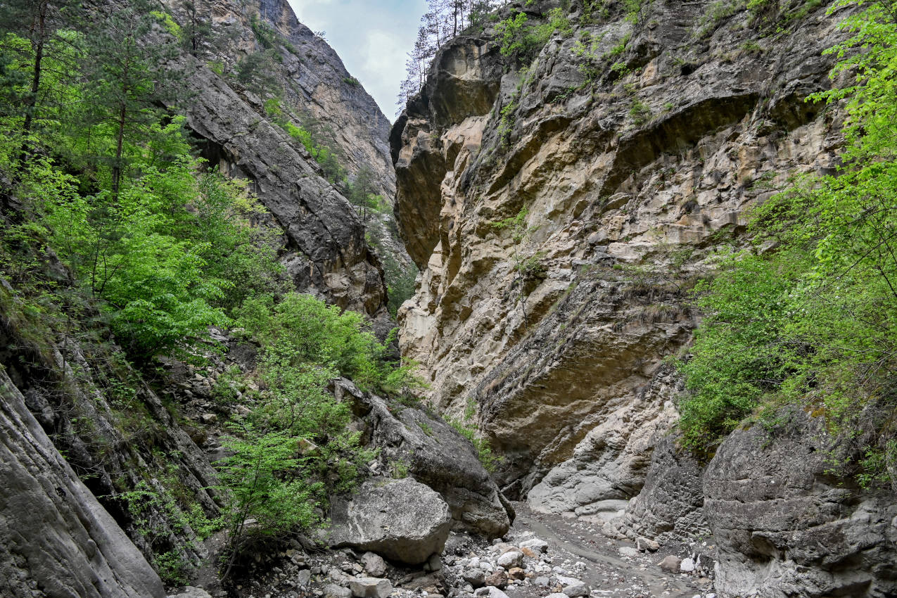 Карадахская теснина, image of landscape/habitat.