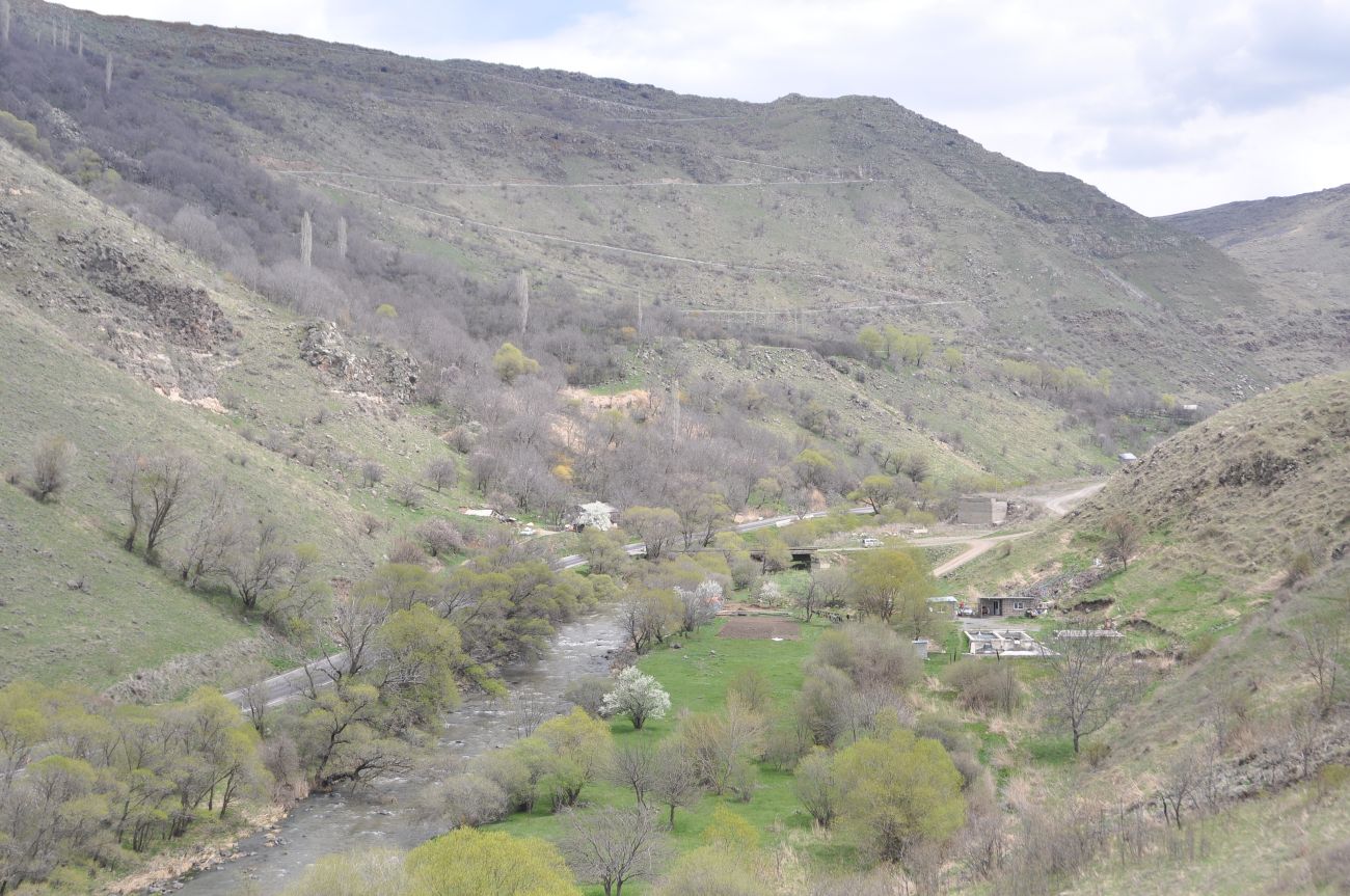 Окрестности храма Да-Дзма, image of landscape/habitat.