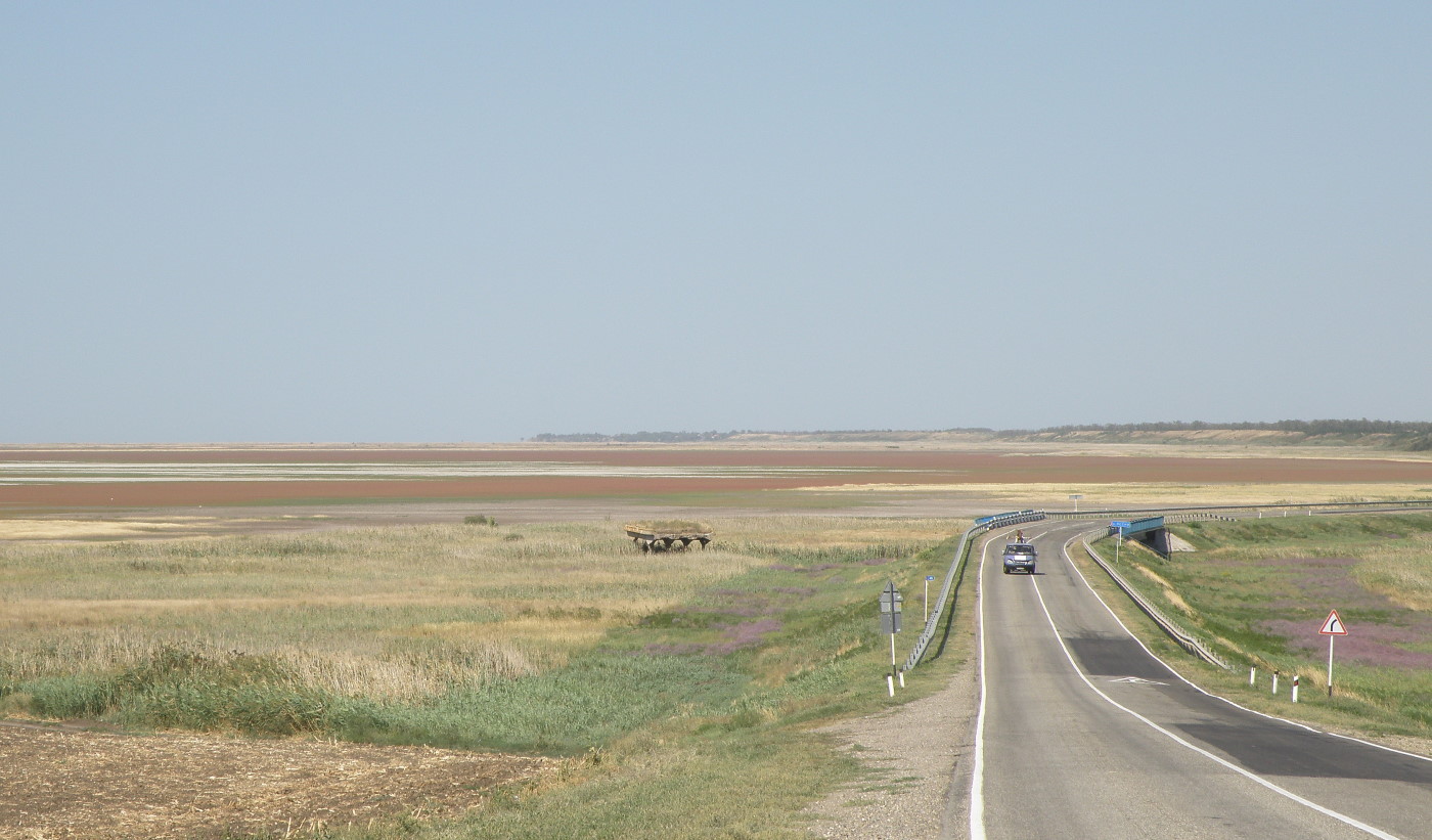 Ханское озеро, image of landscape/habitat.