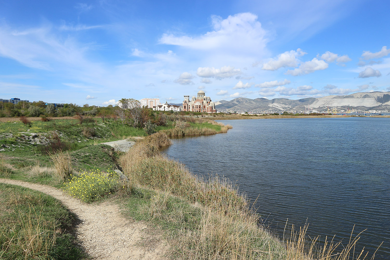 Окрестности Суджукской лагуны, image of landscape/habitat.