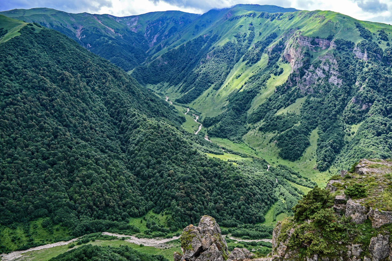 Ущелье реки Хулхулау, изображение ландшафта.