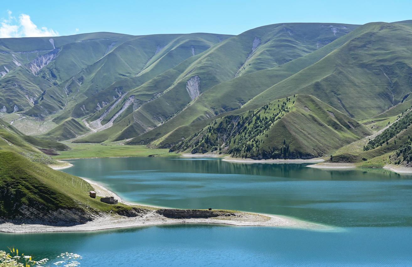 Озеро Кезенойам, image of landscape/habitat.