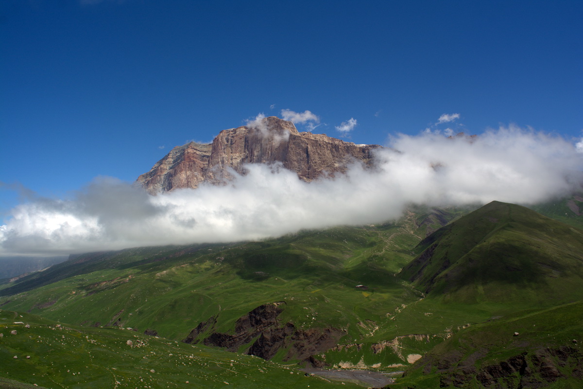 Куруш, image of landscape/habitat.