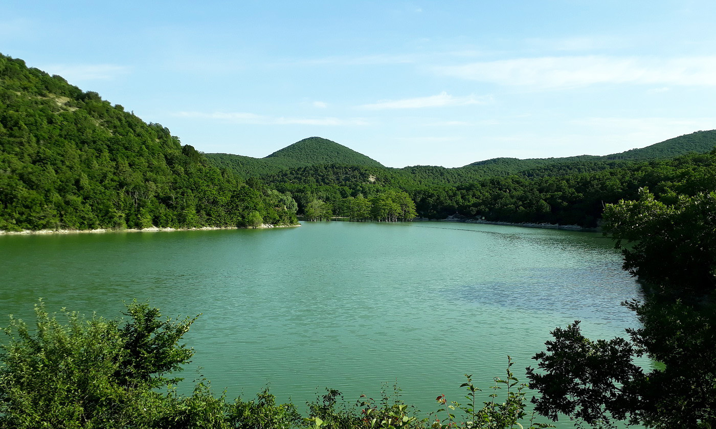 Озеро Сукко и его окрестности, image of landscape/habitat.