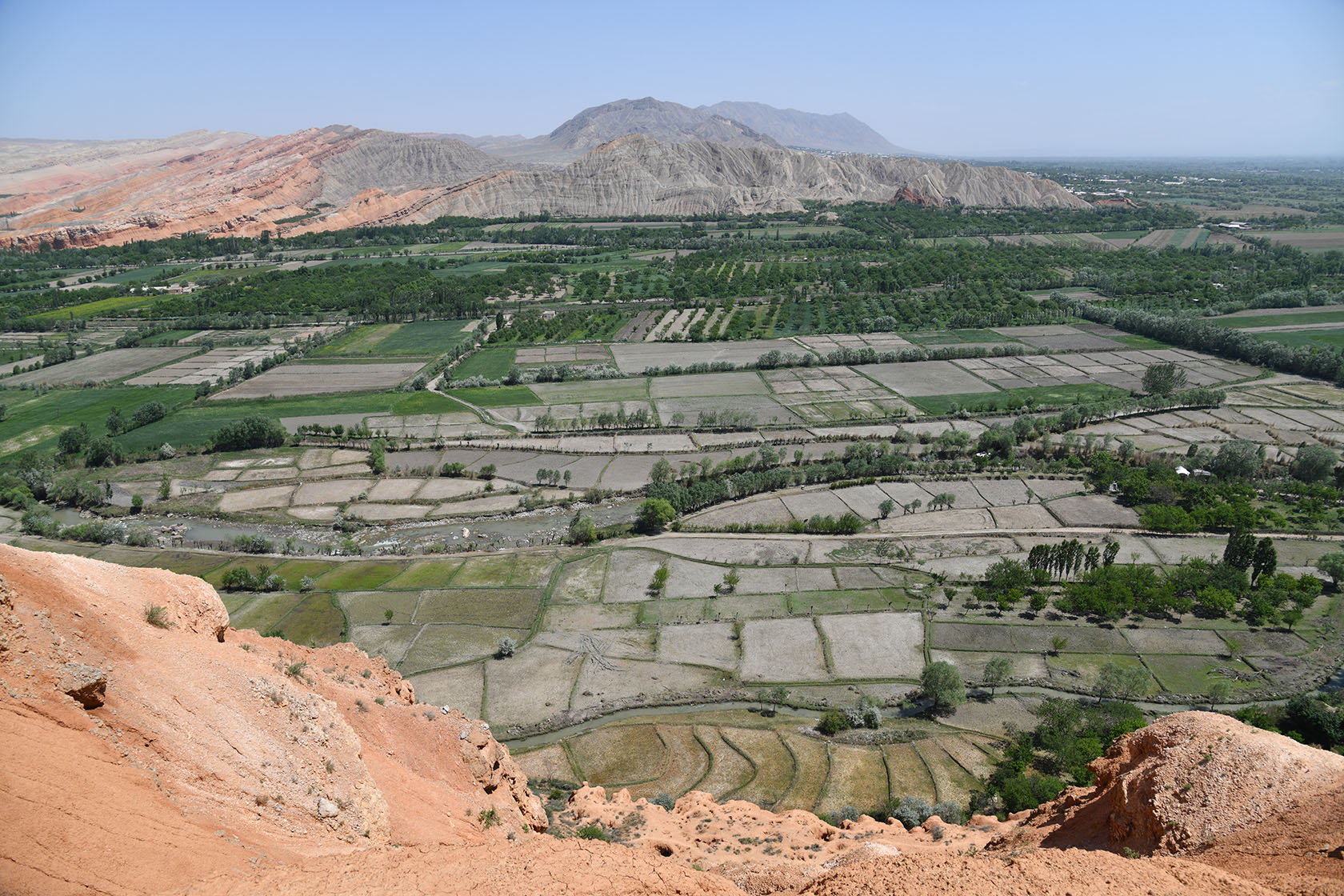 Исфара, image of landscape/habitat.