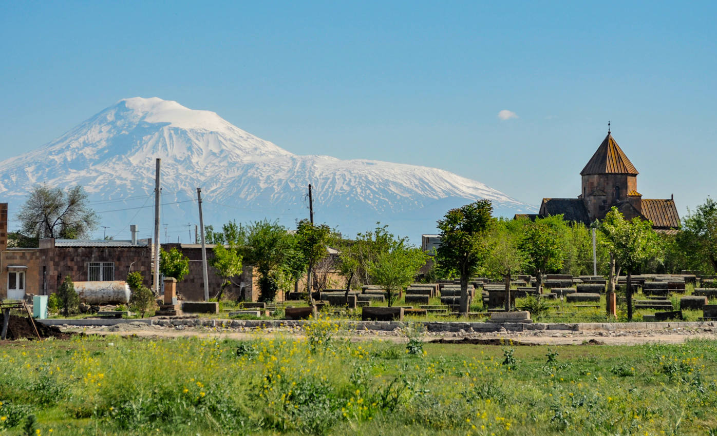 Эчмиадзин, image of landscape/habitat.