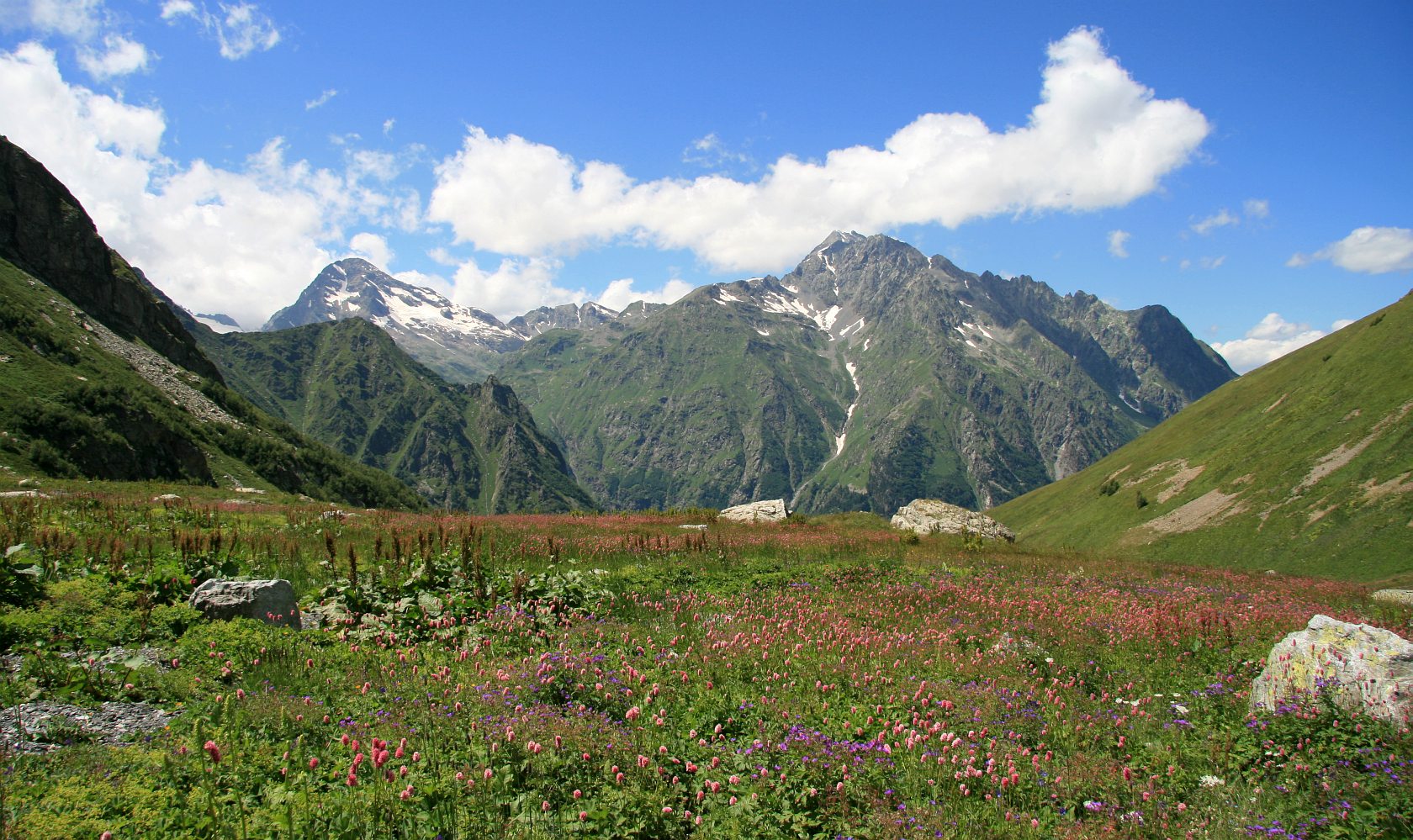 Хребет Ужум, image of landscape/habitat.